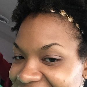 Meet your Posher, Brittney